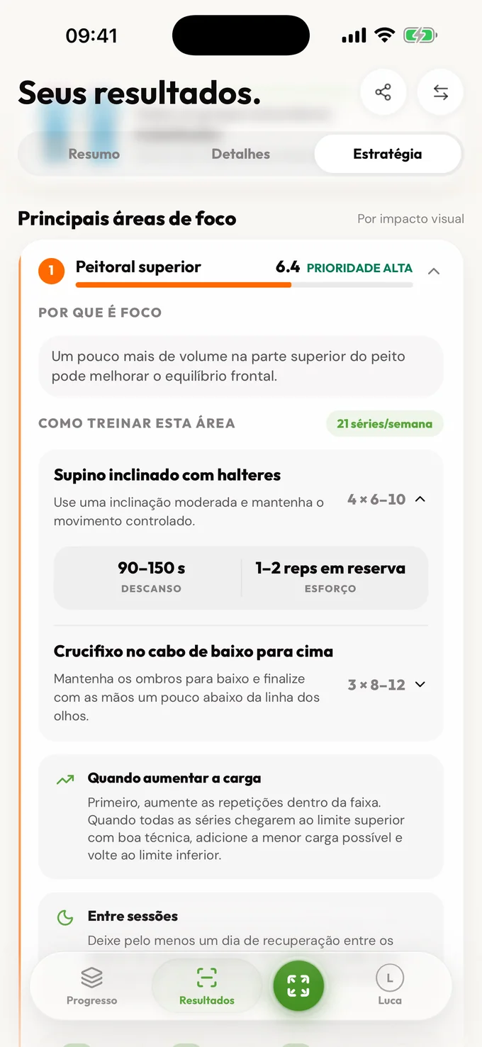 Tela de estratégia do LeanLens com uma recomendação para ganho de massa muscular e principais áreas de foco